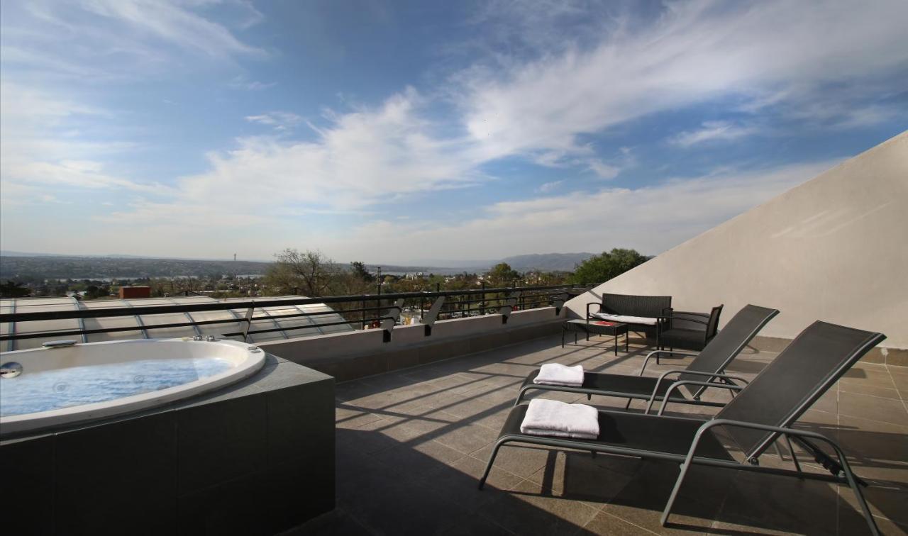 Pinares Panorama Suites&Spa Villa Carlos Paz Exterior foto